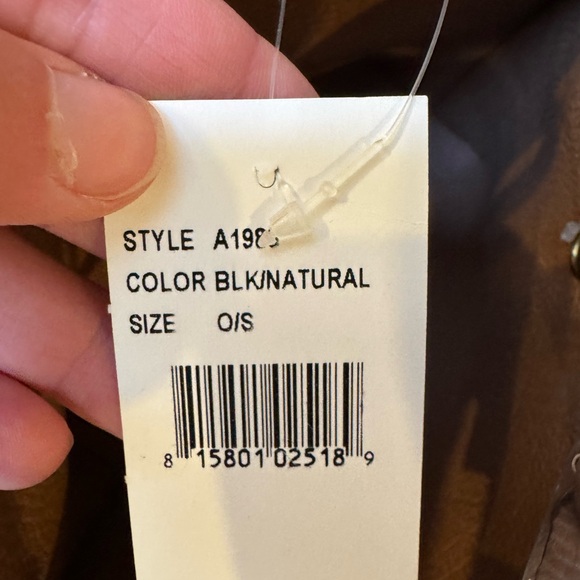 Elegant Black Vegan Leather Reversible Tote Bag - Picture 7 of 7